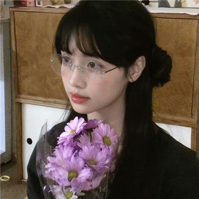 小维娜